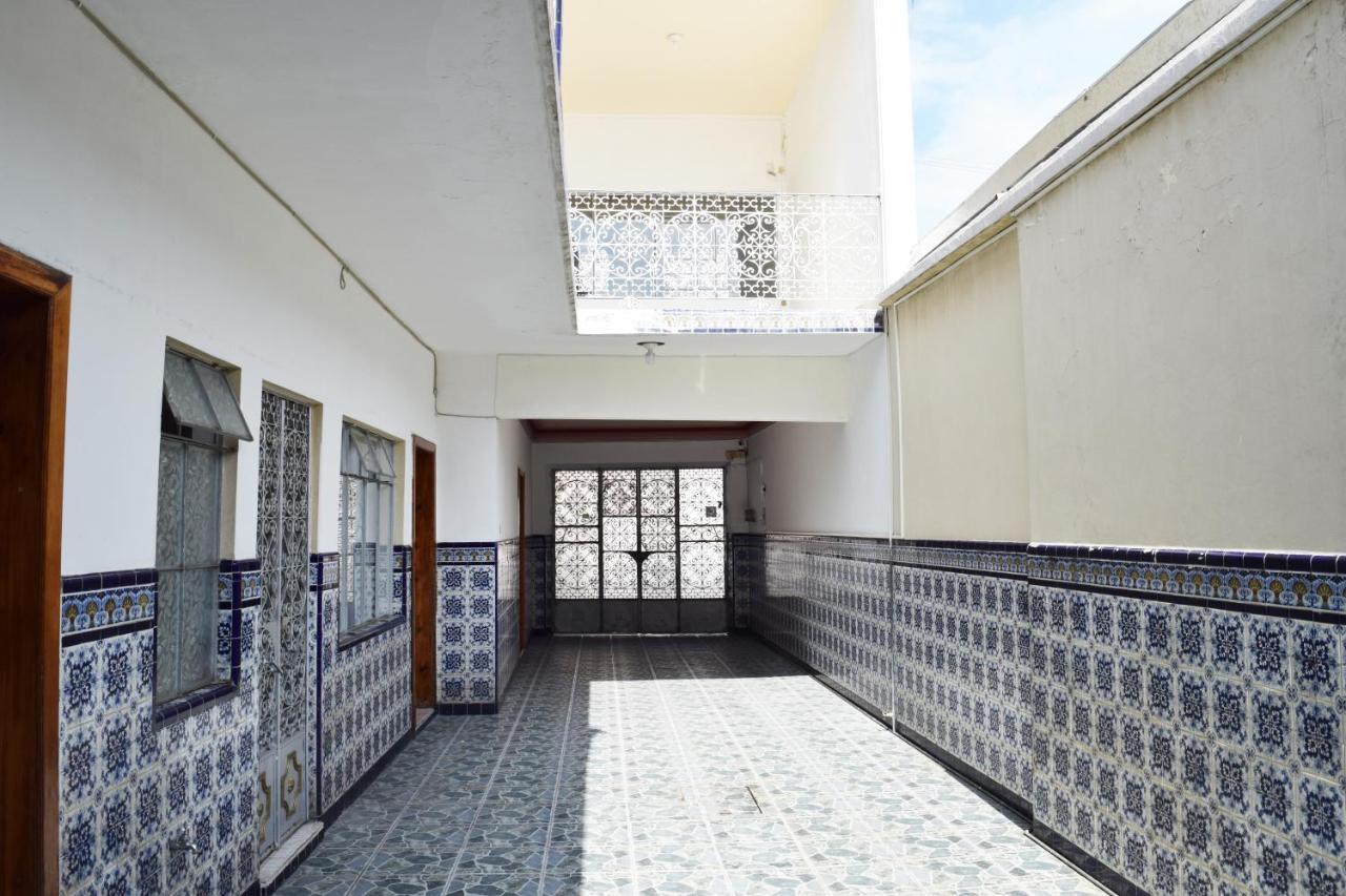 Casa Del Centro Bed & Breakfast Morelia Exterior photo